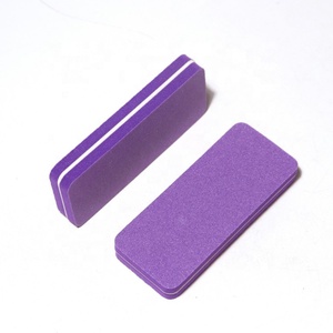Mini tampon à <span class=keywords><strong>ongles</strong></span> carré grain 100/180 8.8*3.7*1.2 CM tampons violets <span class=keywords><strong>pour</strong></span> <span class=keywords><strong>ongles</strong></span> tampon de <span class=keywords><strong>lime</strong></span> à <span class=keywords><strong>ongles</strong></span> <span class=keywords><strong>magique</strong></span> - Product Image 1