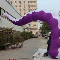 Décorations de rue Central Street : Tentacules de pieuvre gonflables multicolores de haute qualité pour l'art