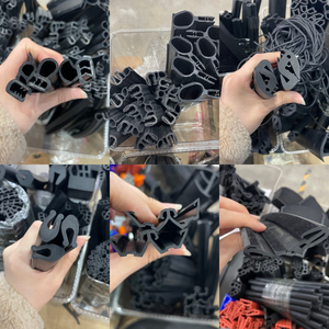 แถบยางซีลขอบประตูรถยนต์แบบ U ชนิดสามชั้นผสมผสาน  แถบยางปิดขอบประตูตู้  ทำจากยาง EPDM - Product Image 2