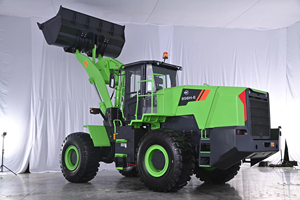 世界初の純電気ローダー グリーンで効率的 180kW 5800kg積載 エンジン＆ギアボックス搭載 高効率 グリーン 1年保証 - Product Image 5