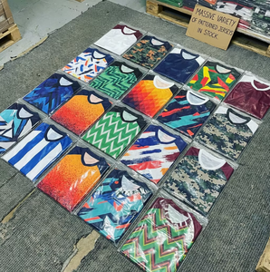 Collezione di Maglie da Calcio Retrò Personalizzate, Abbigliamento Sportivo Vintage, Magliette da Calcio Old School dal Design Classico - Product Image 3