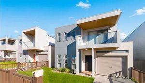 วิลล่าสำเร็จรูป<span class=keywords><strong>3</strong></span><span class=keywords><strong>ชั้น</strong></span> | การออก<span class=keywords><strong>แบบ</strong></span>ที่ทันสมัยพร้อมชุด<span class=keywords><strong>ทาวน์</strong></span>เฮาส์โครงเหล็กแบบเต็มรูปแบบ - Product Image 3