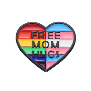 Promotion pour la fête des mères Creative Anglais Lettres Festival Broche Arc-En-Ciel Gratuit <span class=keywords><strong>Maman</strong></span> Câlins Coeur Forme Émail Revers Métal Artisanat - Product Image 4