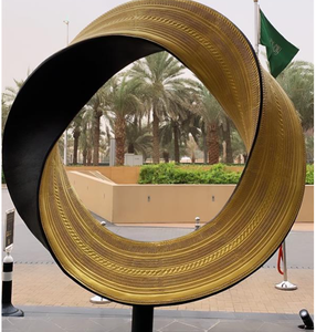 Estatua artificial moderna personalizada de tamaño real, escultura artística de bronce con estampado de personajes famosos de arabia, decoración de tela de Príncipe - Product Image 3