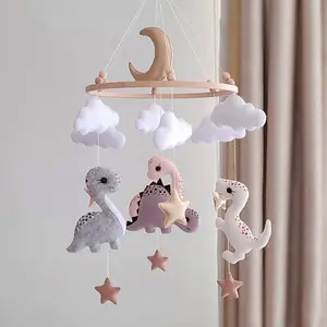 Cadeaux de grossesse décoration de pépinière neutre <span class=keywords><strong>cactus</strong></span> en peluche fait à la main arc-en-ciel feutre berceau mobiles avec nuages coran <span class=keywords><strong>bebe</strong></span> mobiles - Product Image 1