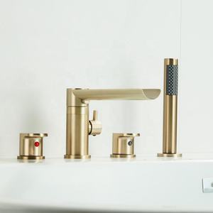 Grifo de Bañera Romano <span class=keywords><strong>con</strong></span> Cascada, Grifo de Bañera de 2 Manijas para Montar en la Cubierta, Grifos de Baño de Latón de 4 Orificios <span class=keywords><strong>con</strong></span> Ducha de Mano - Product Image 5