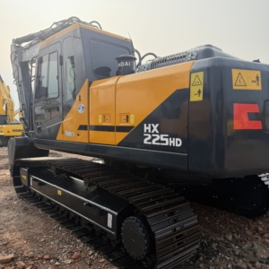 Excavatrice sur chenilles d'occasion Hyundai R225 d'origine coréenne, économique, pour travaux d'ingénierie - Product Image 1