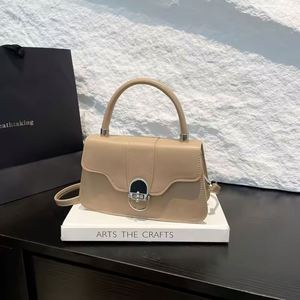 Bolso de Silicona Universal Compatible con Apple, Diseño OEM/ODM, Mini Bolso Bandolera de Moda, Portátil, para Guardar el Teléfono Móvil - Product Image 5