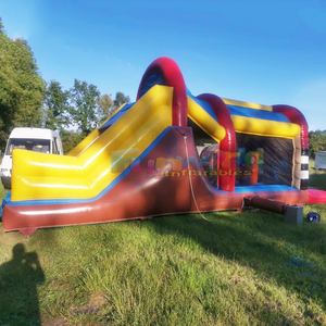 Pista de obstáculos inflable comercial con forma de barco pirata para fiestas infantiles al aire libre. - Product Image 2