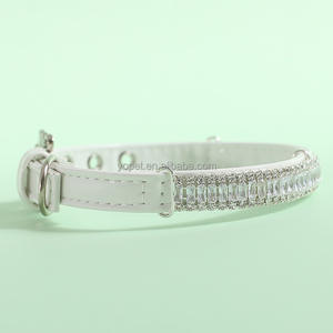 YP, joyería de lujo para mascotas de alta calidad, accesorios para perros, collar de piedras preciosas sintéticas Esmeralda perla, Collar para gatos, cinturón elástico de seguridad - Product Image 2