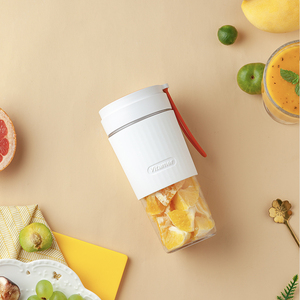 CPYP 2021 VITAMER Spremiagrumi Frullatore Appena spremuto il succo di miscelatore 300ml Ricaricabile portatile Frullatore vitamer - Product Image 5