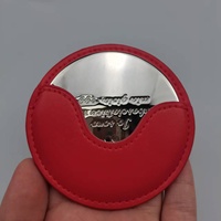 Kerajinan Logam Grosir Cermin Kosmetik Kustom Desain Gratis Logo Kustom Cermin Saku Tangan Kosmetik Mini Portabel