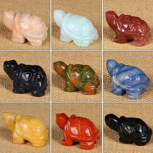 Varios tipos de tortugas de cristal natural talladas a mano al por mayor para fines decorativos y de juego - Product Image 1