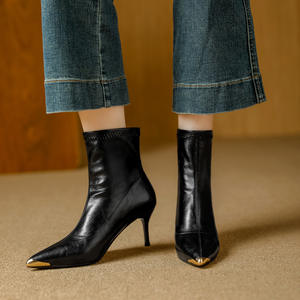 Zapatos Oxford de Cuero Genuino para Hombre, Estilo Italiano de Alta Gama, Hechos a Mano, para Boda, con Cierre Deslizante, Bordado Ligero Otoñal, Puntera de Acero - Product Image 2