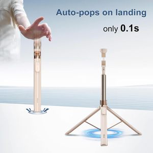Perche à selfie AB226 1,68 m tout-en-un avec trépied à ouverture automatique, télécommande rechargeable et tige télescopique en alliage d'aluminium pour selfies en extérieur - Product Image 2