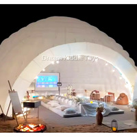 Dôme gonflable d'événement luxueux en PVC blanc pour les fêtes, comprend un souffleur et un éclairage pour les locations de parcs