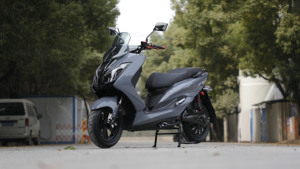 Motocicleta Deportiva de Alta Velocidad China, Scooter de Carreras Clásico para Adultos, 72v 3000w, HB-weifeng de Alto Rendimiento - Product Image 2