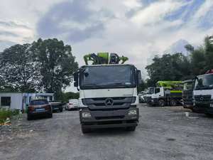 Bomba de Concreto Montada en Camión con Motor Diésel Zoomlion 2020 Usada, Alcance de 56 m, Productividad de 20 m/h, Incluye Motor, Superventas - Product Image 3