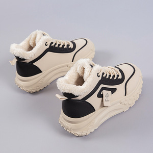 Alla moda stivali invernali Casual da donna impermeabili traspiranti per esterni con lacci rotondi con Design nascosto per aumentare l'altezza superiore del corpo - Product Image 4