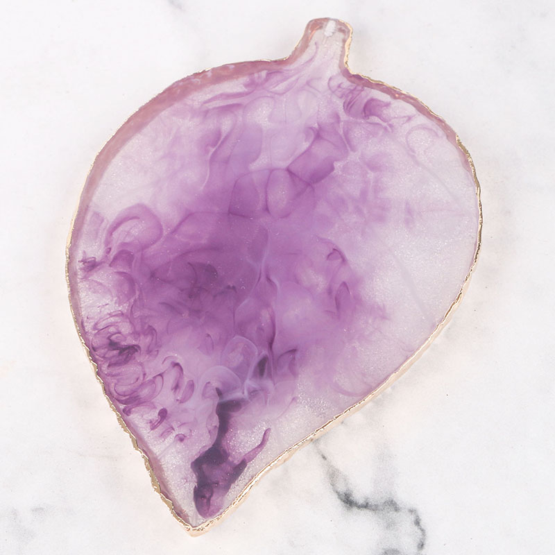Leaf-purple