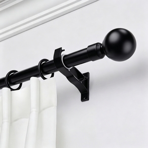 Barra de Cortina de Hierro Resistente y de Alta Calidad, Poste Metálico Industrial Duradero, Venta Caliente, Directo de Fábrica, Venta al por Mayor, Múltiples Estilos - Product Image 1