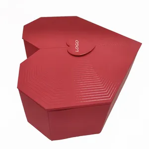 printed red heart-shaped rigid paper packaging magnetic box for women beautiful paper flower chocolate rose shipping boxes