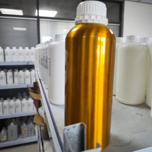 Aceite Esencial para Perfume, Aceite Corporal y Velas con Fragancias de Marca de Larga Duración - Product Image 1