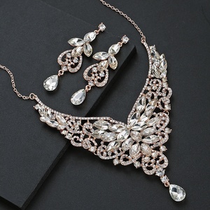 Juego de Joyería de Imitación de Cristal de Lujo al por Mayor, Aretes y Collar de Moda, Juego de Joyería para Novia, Bodas y Mujeres - Product Image 2