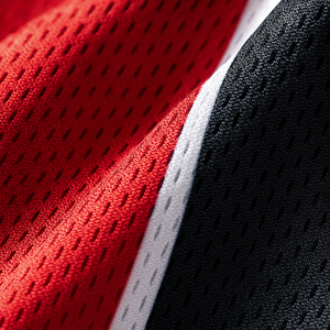 <span class=keywords><strong>Maillot</strong></span> <span class=keywords><strong>de</strong></span> football rétro classique <span class=keywords><strong>personnalisé</strong></span> avec impression numérique sur mesure pour les clubs professionnels - Product Image 2