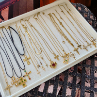 Collier empilable DIY multi-tailles en acier inoxydable, avec chaînes torsadées, croix, perles, Figaro, serpent et maille forçat, élégant et tendance pour hommes