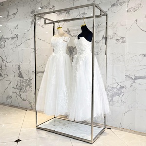 Kustom Toko Pengantin Rok Gaun Pesta Logam Pakaian Wanita Rak <span class=keywords><strong>Display</strong></span> Rak Emas untuk Toko Pakaian - Product Image 3