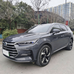 BYD Tang 2023 d'occasion DM-i PHEV 112 km Conduite à gauche 4 cylindres Turbo Cuir Automatique Jantes en alliage R20 Foncé - Product Image 1