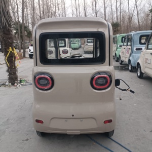 Carrosserie compacte pour un passage facile dans les rues et les allées étroites, stationnement pratique - Product Image 5