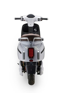 Nouveau design 2025 – Scooter/Moto électrique 2000W pour adultes – Autonomie optimale – Vélo électrique 48V avec pédales – Le meilleur rapport qualité-prix - Product Image 5