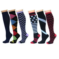 Chaussettes de yoga personnalisées, chaussettes de compression colorées pour infirmières, chaussettes de sport pour la course à pied