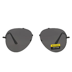 Gafas de Sol Rich Pilot con Lentes TAC, Marco Metálico, Polarizadas, Protección UV, para Conducir - Product Image 5