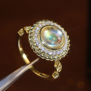 Anello Delicato con Pietra di Luna per Donne, Ispirazione Vintage, Micro Pavé, Elegante Gioiello da Dito alla Moda - Product Image 6