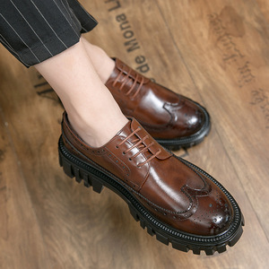 Nouvelles Chaussures Oxford en Cuir Imperméables Artisanales de Luxe Décontractées Britanniques pour Hommes – Idéales pour Mariage, Bureau et Tenues Professionnelles - Product Image 4