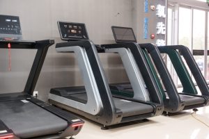 Bibo Special Gym, Bicicleta Estática Comercial de Gran Tamaño para Interiores, con Absorción de Impactos, Multifuncional, Silenciosa, Pantalla Táctil Inteligente, Motor Silencioso de 3hp - Product Image 2