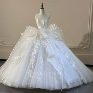 XS292 Vestidos de Novia Elegantes sin Tirantes con Volantes y Bordados de Encaje - Product Image 1