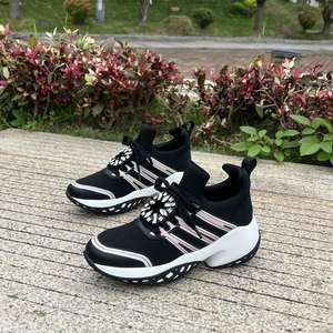 Роскошные зимние женские кроссовки на шнуровке из сетчатого трикотажа с ремешком на пряжке-бриллианте, на толстой подошве, в японско-корейском стиле, с сетчатым верхом - Product Image 3