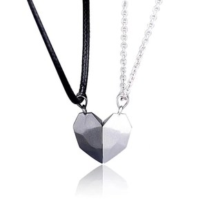 Collier de <span class=keywords><strong>couple</strong></span> séparé en deux, pendentif en forme de cœur, <span class=keywords><strong>cadeau</strong></span> romantique pour anniversaire, 2 pièces, chaîne à maillons, collier en alliage de zinc - Product Image 3
