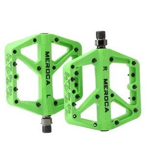Pédale BMX extra large Meroca + pédale plate autobloquante ultralégère en aluminium/nylon antidérapante durable avec axe de 14 mm pour vélos de route et <span class=keywords><strong>VTT</strong></span> - Product Image 1