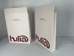 Buste in Carta Kraft Personalizzate per Spedizioni, Imballaggio Ecologico e Biodegradabile per Abbigliamento - Product Image 2