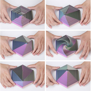 Mainan Heksagon Fraktal Cetak 3D Kustom, Mainan Heksagon Spiral Visual untuk Ujung Jari, Kubus Infinity Sensorik, Mainan Putar Meja - Product Image 4