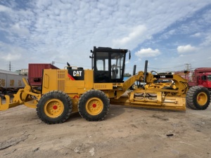 Б/у автогрейдер Caterpillar GC 140K (Япония, 2020 г.) в наличии, с отвалами - Product Image 6