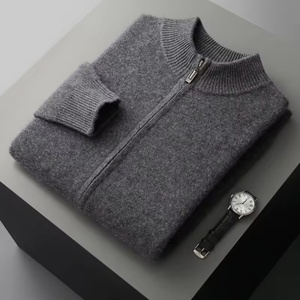 Set Sportivo in <span class=keywords><strong>Lana</strong></span> Merino 100% con Logo Personalizzato, Maglione e Pantaloni in Maglia Spessa con Zip per Uomo - Product Image 3