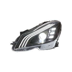 Conjunto de Faros Delanteros Modificados con Lentes LED para Clase C C180/C200 W204, Luz Diurna de 12V, Nuevos Faros LED de 12V y 6000K para C-Cla - Product Image 1