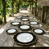 Ensemble d'assiettes à dîner en céramique noires de luxe avec bordure dorée pour mariage, hôtel, restaurant occidental, décoration de table à domicile, vente en gros