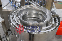 Machine de remplissage de bouteilles automatique à 4 têtes à vitesse rapide 10ml 50ml Machine de remplissage et de capsulage de liquide déodorant de parfum